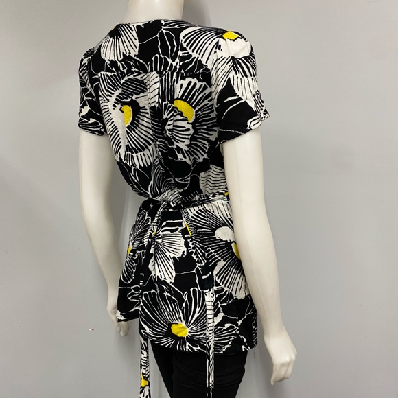 Alice Temperley x Target Black, White, Yellow Floral Shirt Top  size 9 - Picture 3 of 4